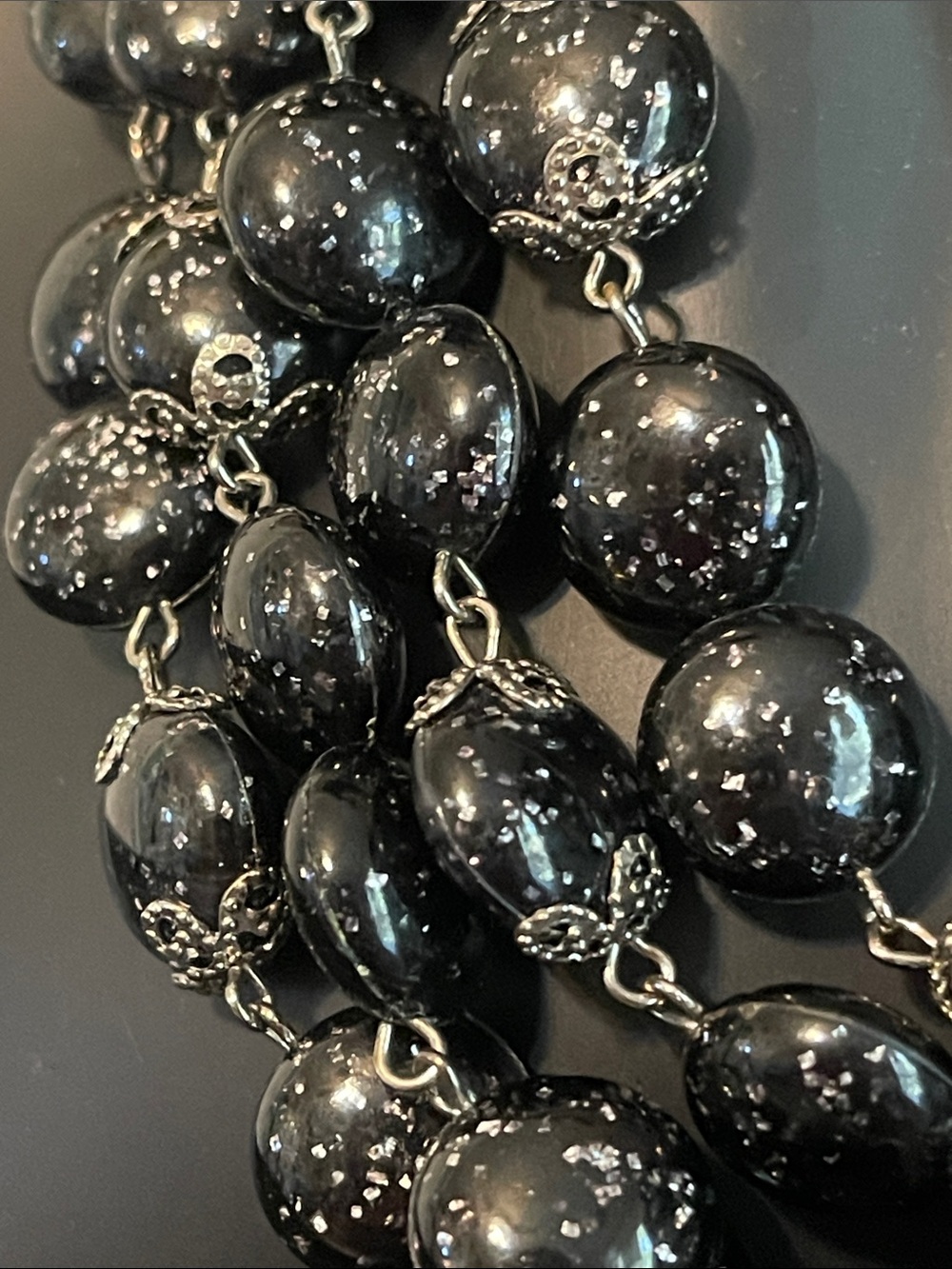 Vintage Kramer Four Strand Confetti Lucite Statement Necklace - Picture 3 of 9